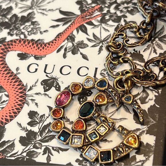 Gucci GG Marmont Drop Necklace Aged Gold / Multicoloured Base Metal - Picture 6 of 9